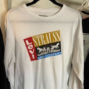 Levi long sleeve shirt
